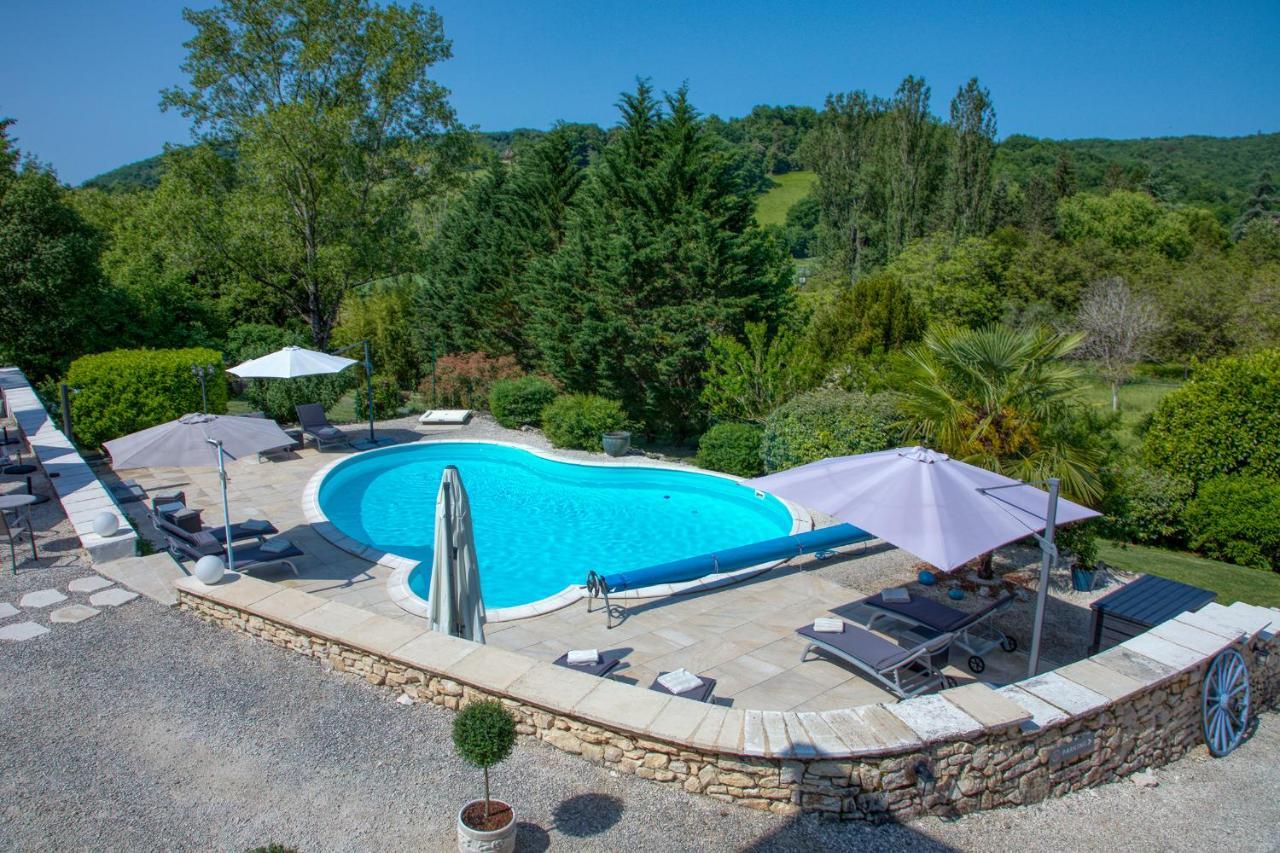 Domaine Des Pierres Blanches - Chambres D'Hotes Carlux Esterno foto